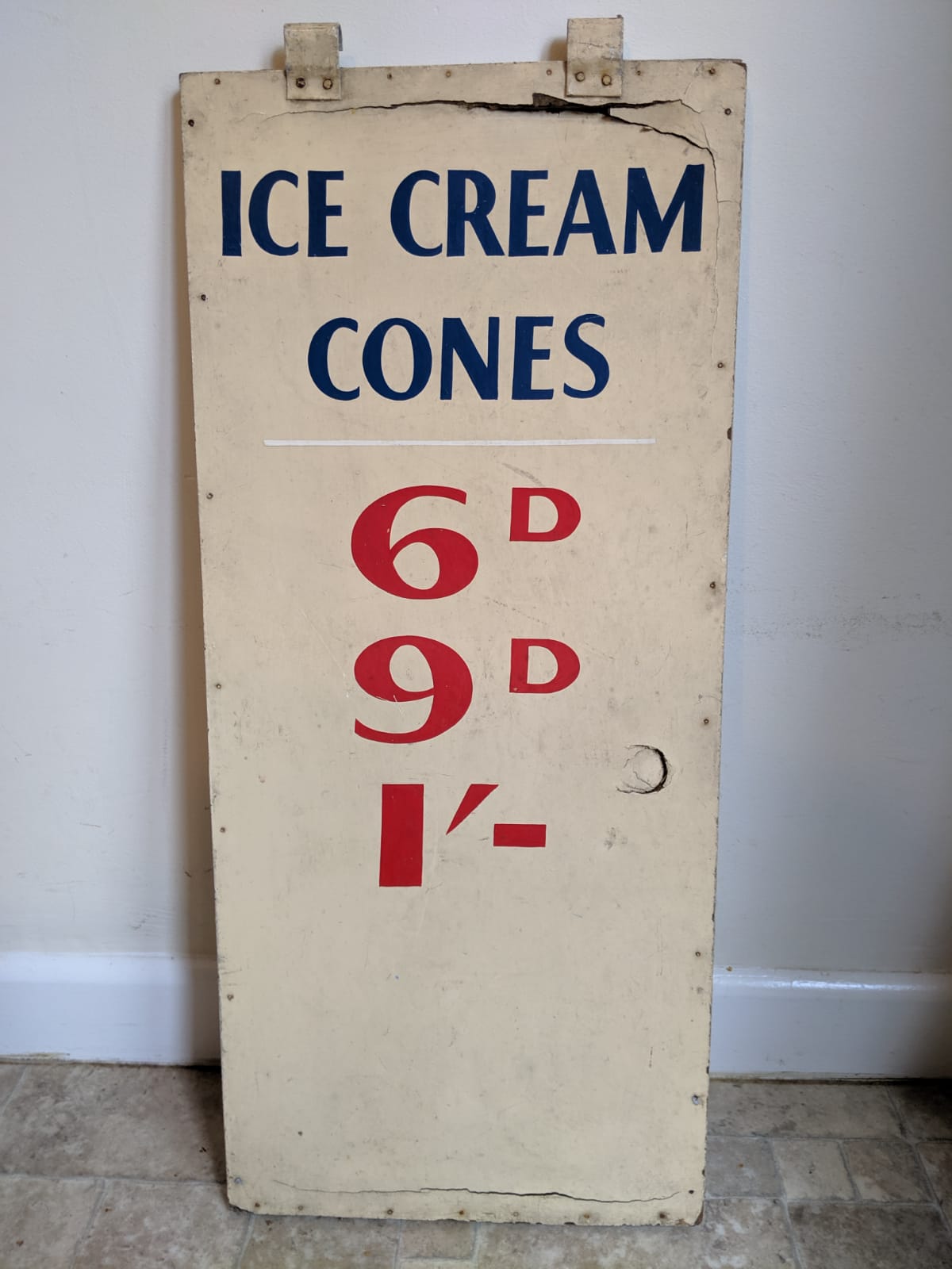 [Haines ice cream sign 87 Sunningwell Road]