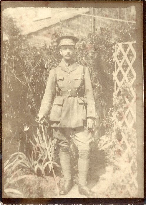 [Brooks Ernest 7 Whitehouse Road in WWI uniform Clive Organ]